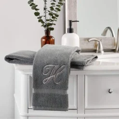 Juvale 2 Pack Letter H Monogrammed Hand Towels, Gray Cotton Hand Towels With Silver Embroidered Initial H For Wedding Gift, Baby Shower, 16 X 30 In