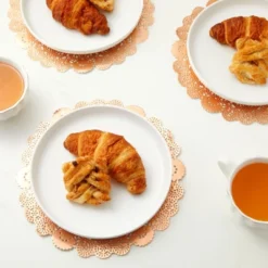 Juvale 100 Pack Metallic Copper Orange Placemats, Round Paper Lace Doilies For Place Settings, Desserts, Formal Events, 10 In