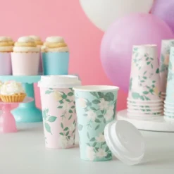 Juvale 24 Pack Disposable Floral Paper Coffee Cups With Lids 16 Oz , To Go Coffee Cups For Flower-Themed Party, Wedding, Baby Shower, 4 Pastel Colors -Juvale GUEST 8dc4c10b 7960 4c3a 964b 940e0eb9942a