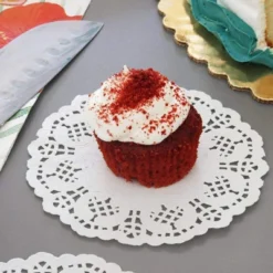 Juvale 1000 Pack White 4 Inch Paper Lace Doilies For Desserts, Weddings, Baby Showers, Table Decor 10 Juvale 1000 Pack White 4 Inch Paper Lace Doilies For Desserts, Weddings, Baby Showers, Table Decor -Juvale GUEST c3f844f9 6aef 4a23 890f 210fd0128a6b