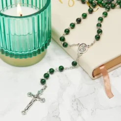 Juvale 12 Pack Rosary Beads, Catholic For Women Men, Assorted Crucifix Pendant Designs (6 Colors)