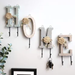 Juvale Farmhouse Home Key Holder For Wall With 7 Peg Hooks For Entryway, Farmhouse Home Decor